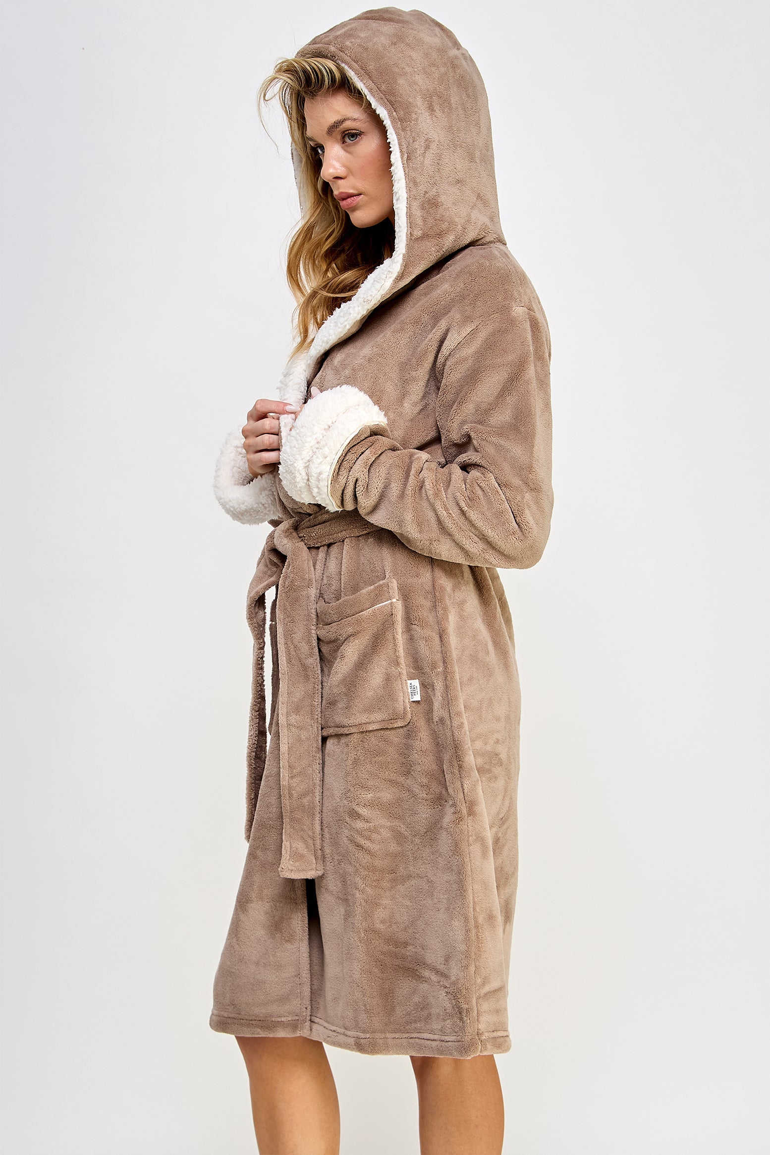 Nude Cozy Robe
