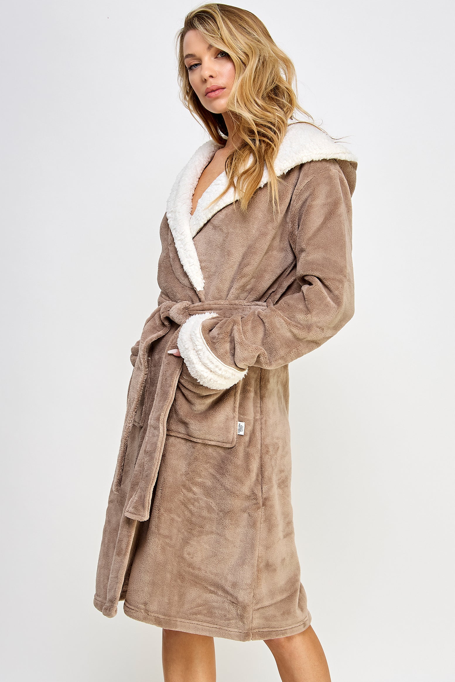 Nude Cozy Robe
